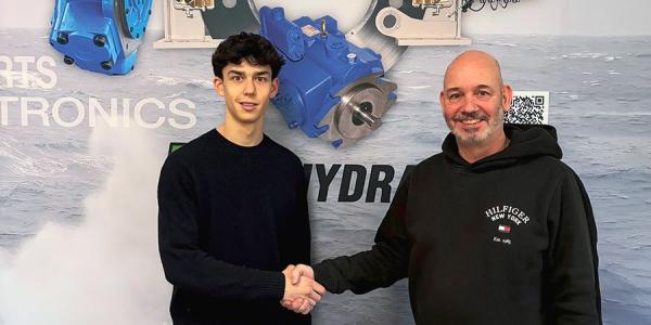 R&S Sponsort Nick Ho